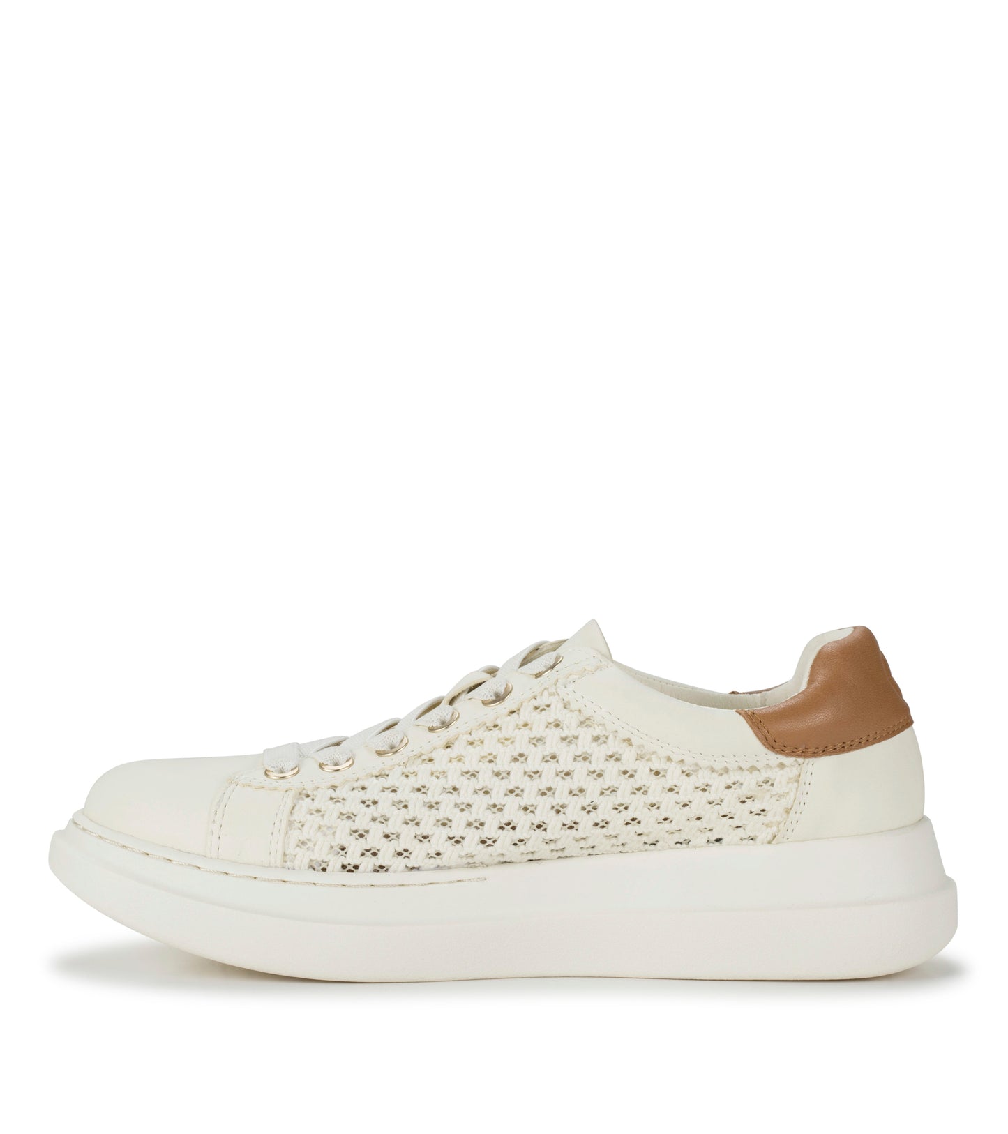 Tiara Sneaker / Baretraps