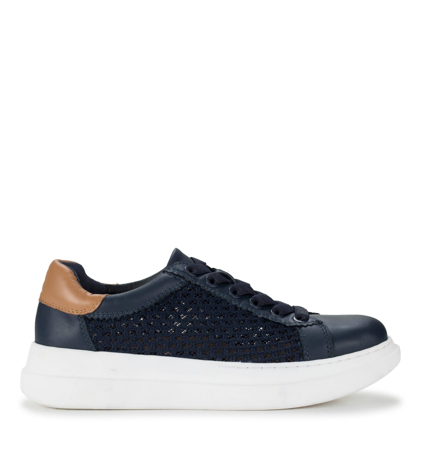 Tiara Sneaker / Baretraps