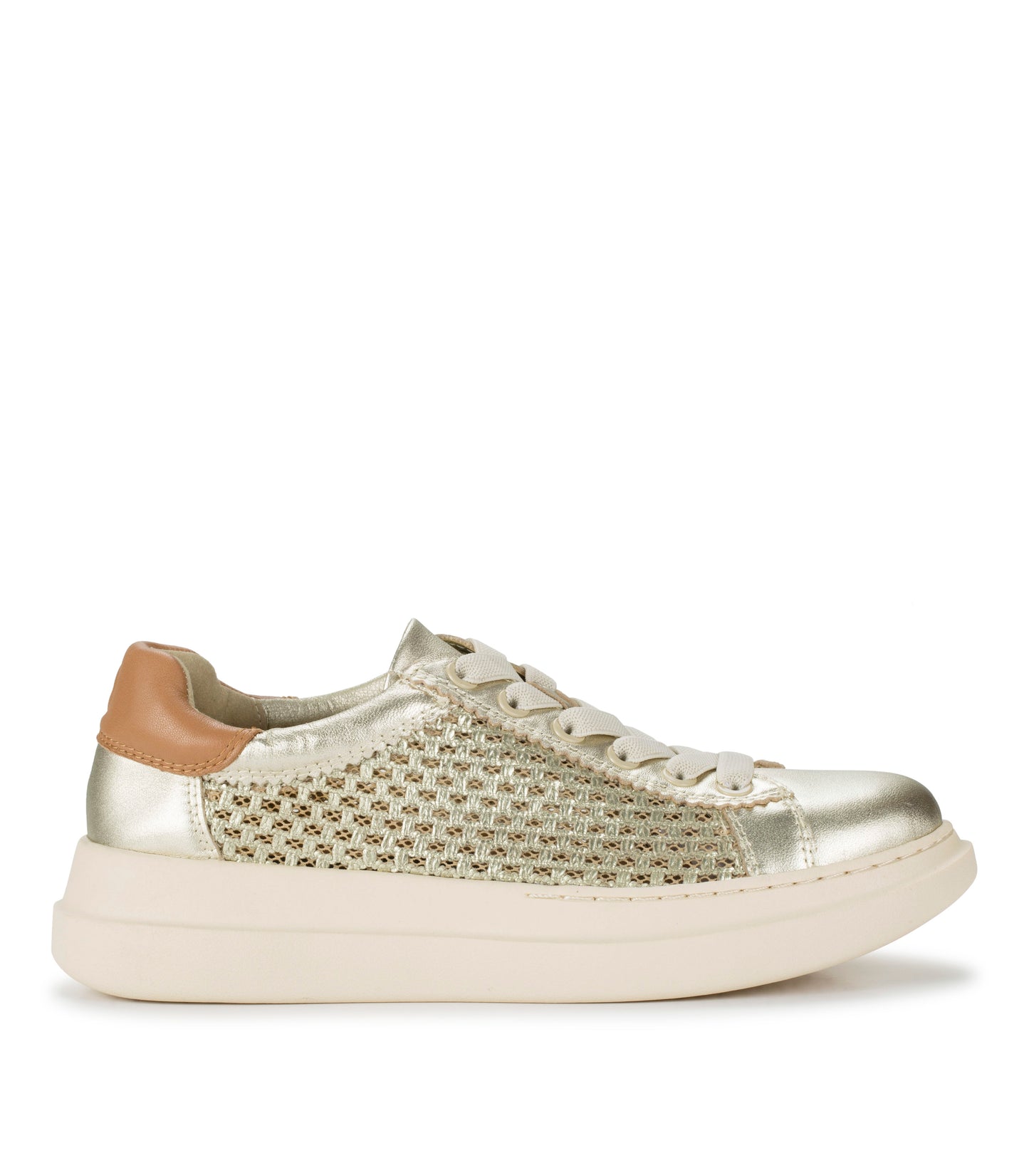 Tiara Sneaker / Baretraps