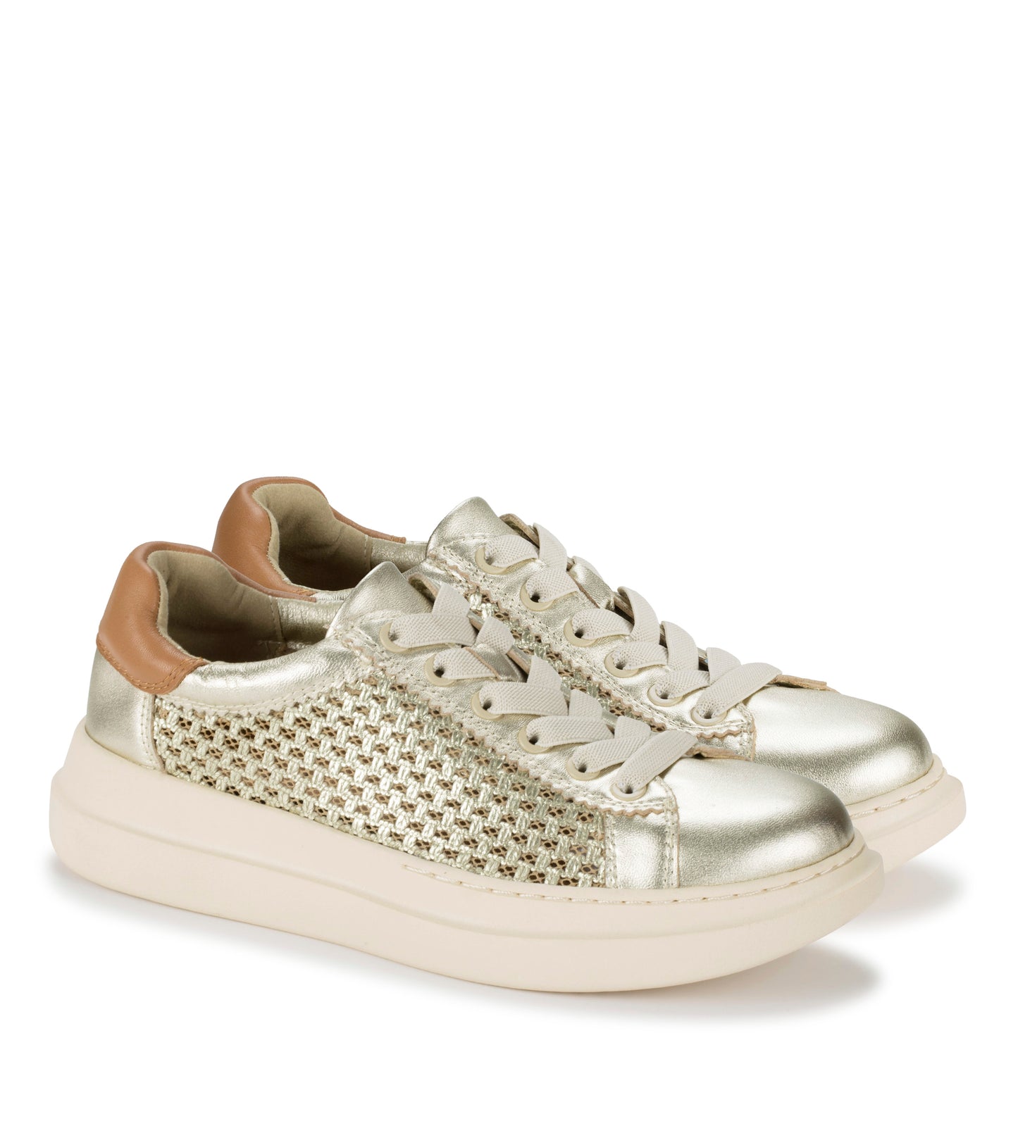 Tiara Sneaker / Baretraps