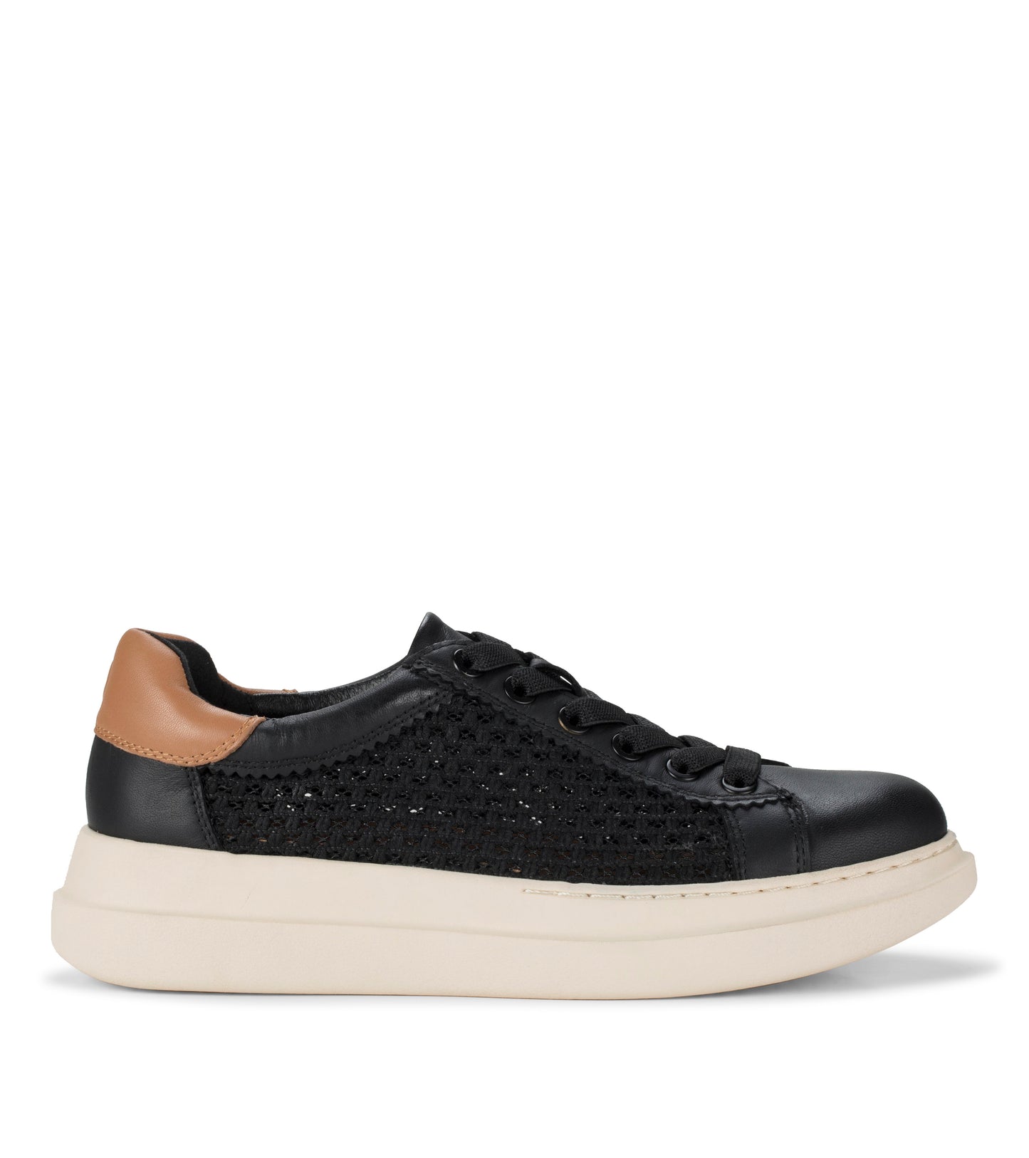 Tiara Sneaker / Baretraps
