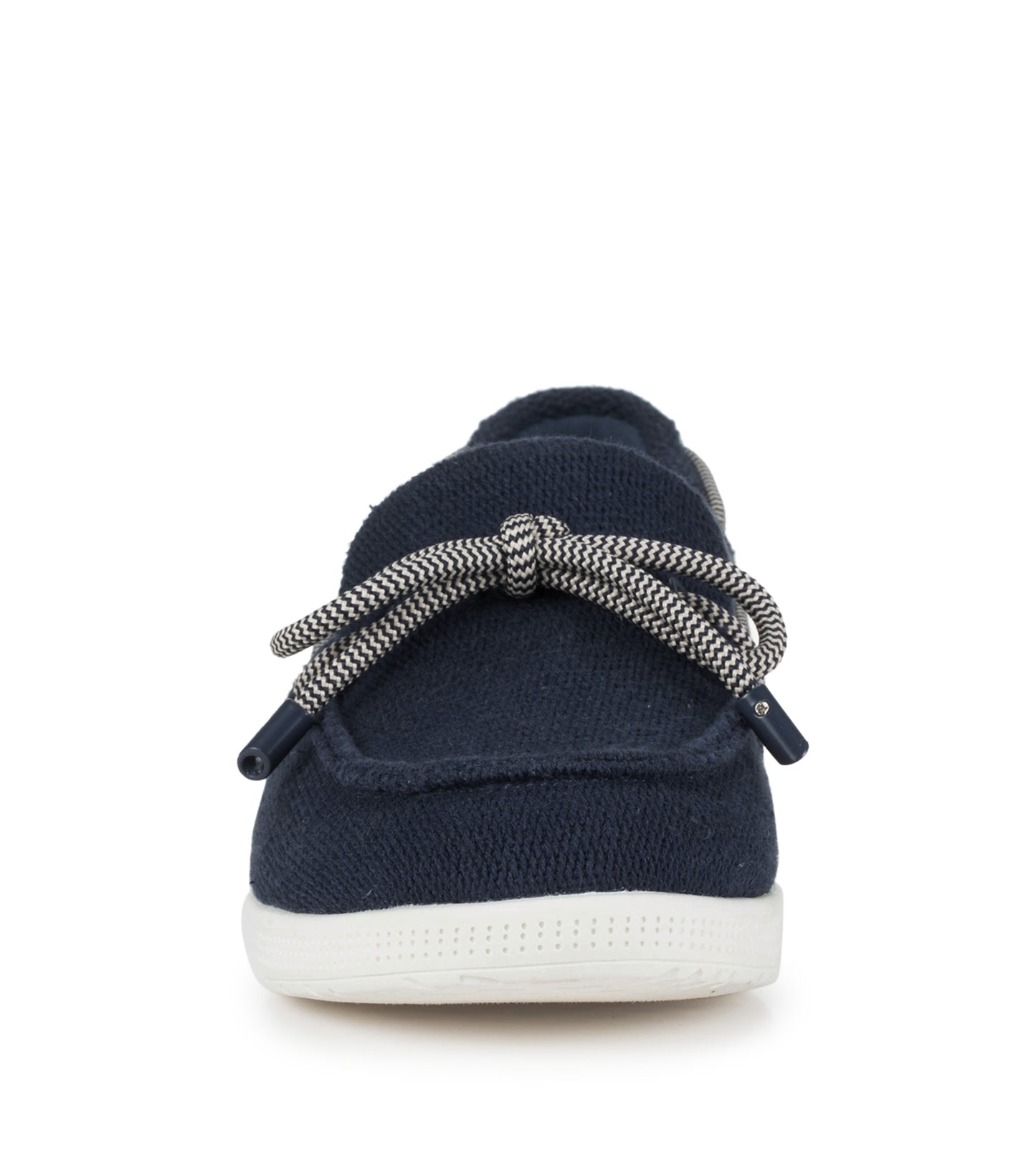 Venia Boat Shoe / Baretraps