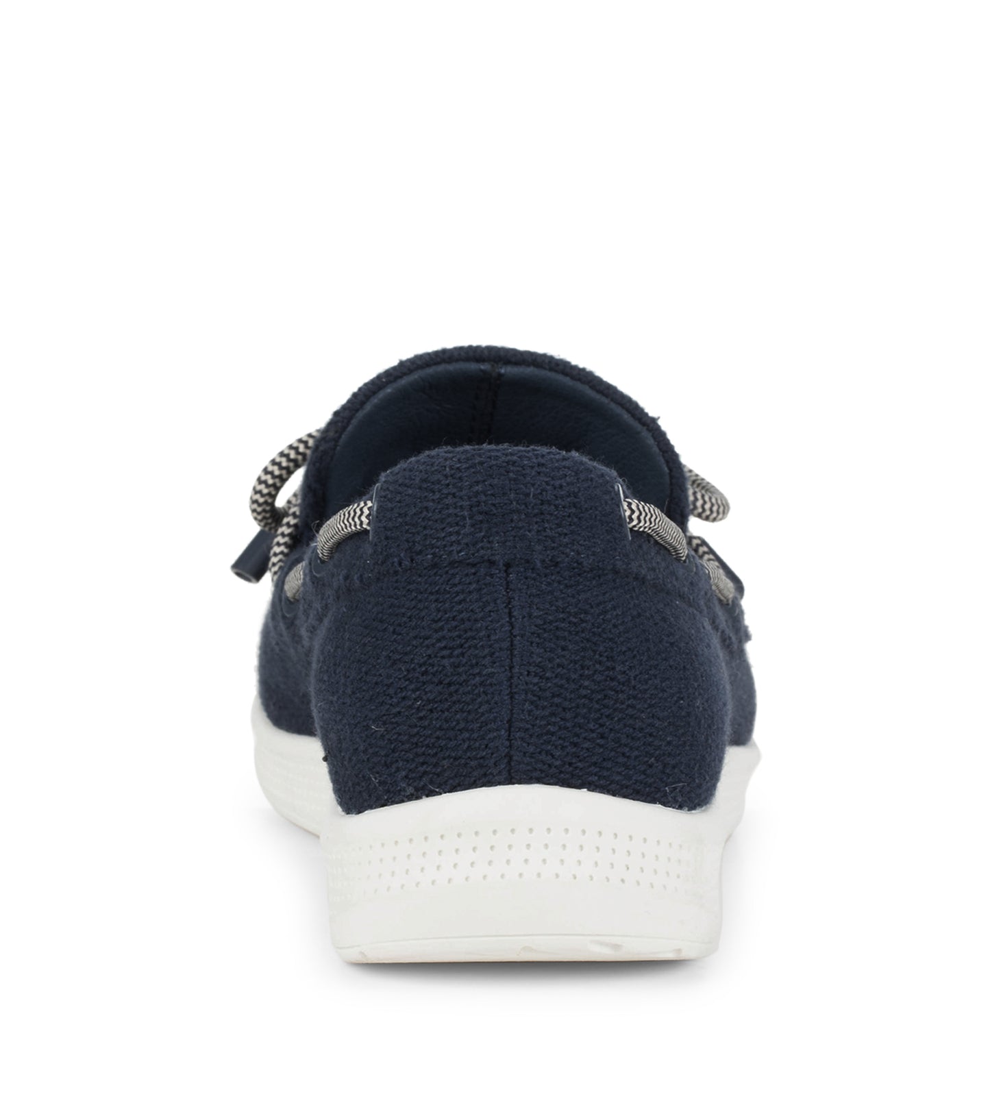 Venia Boat Shoe / Baretraps