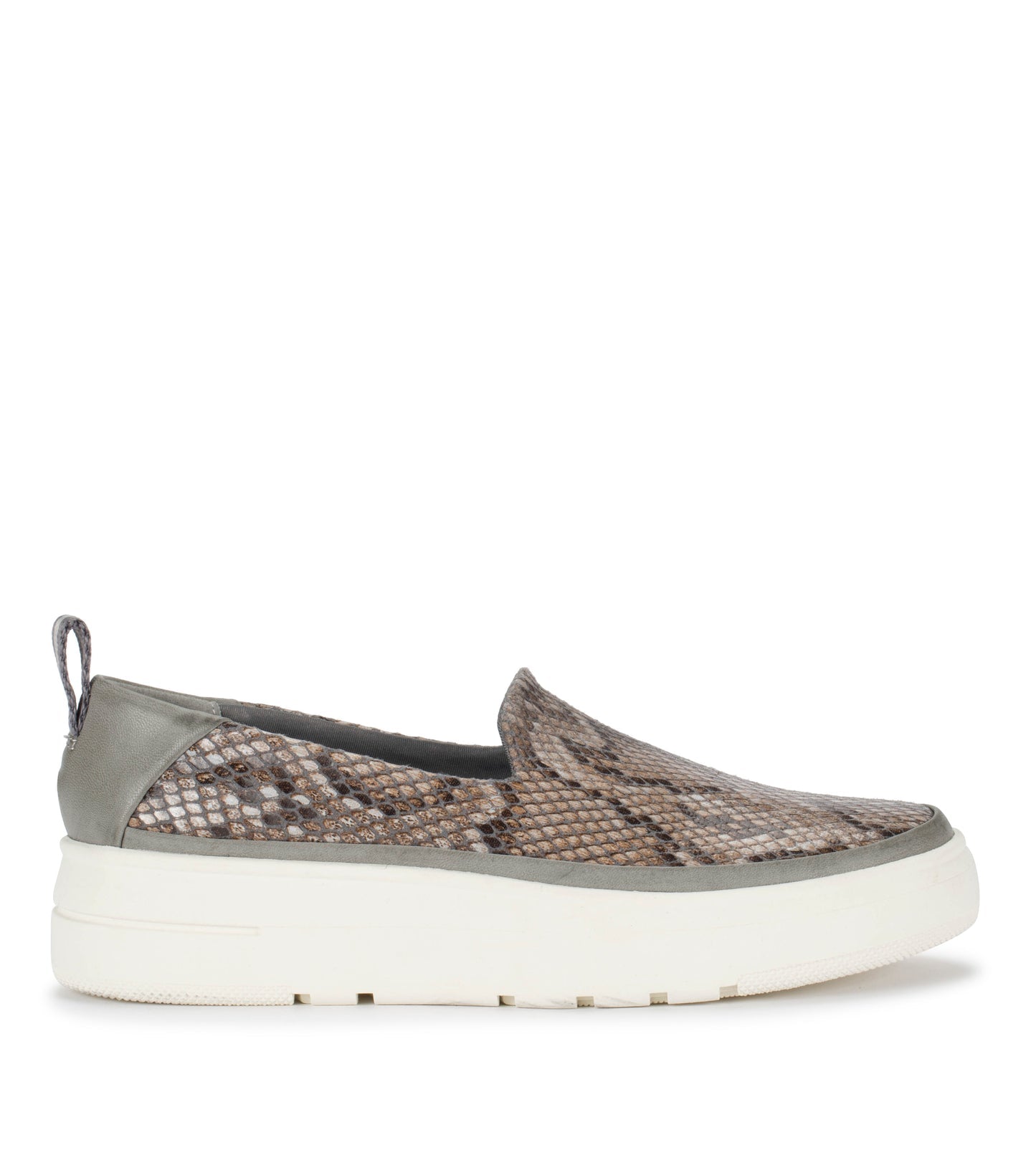 Nevin Slip On Sneaker / Baretraps