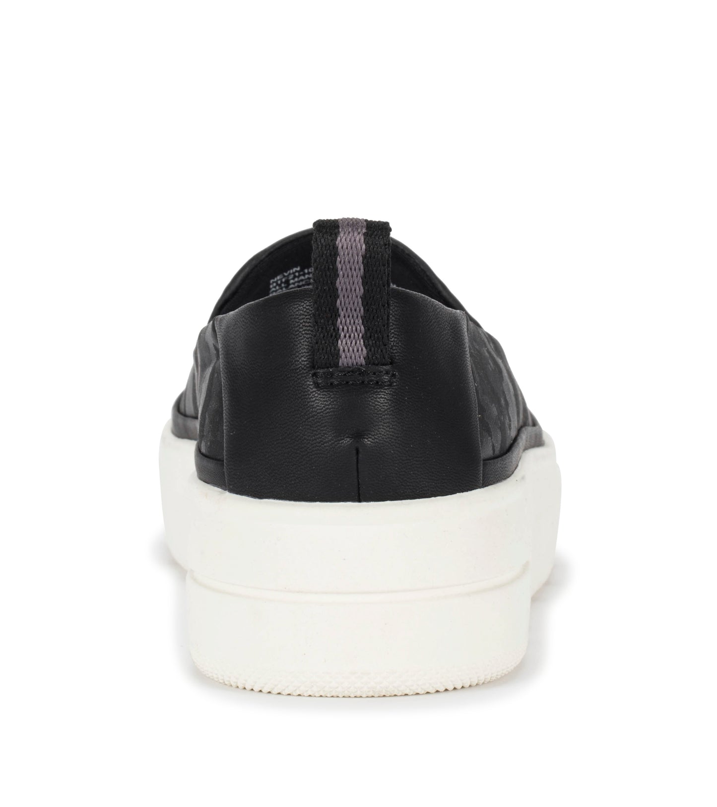 Nevin Slip On Sneaker / Baretraps