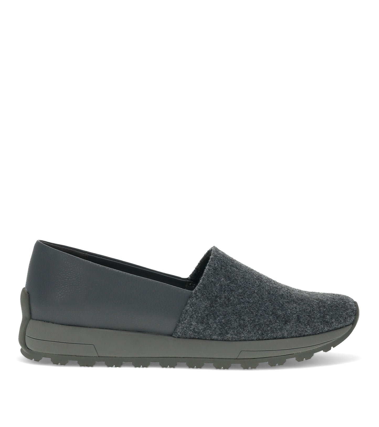 Gennie Slip On / Baretraps