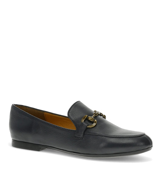 Wyatt Loafer / Baretraps
