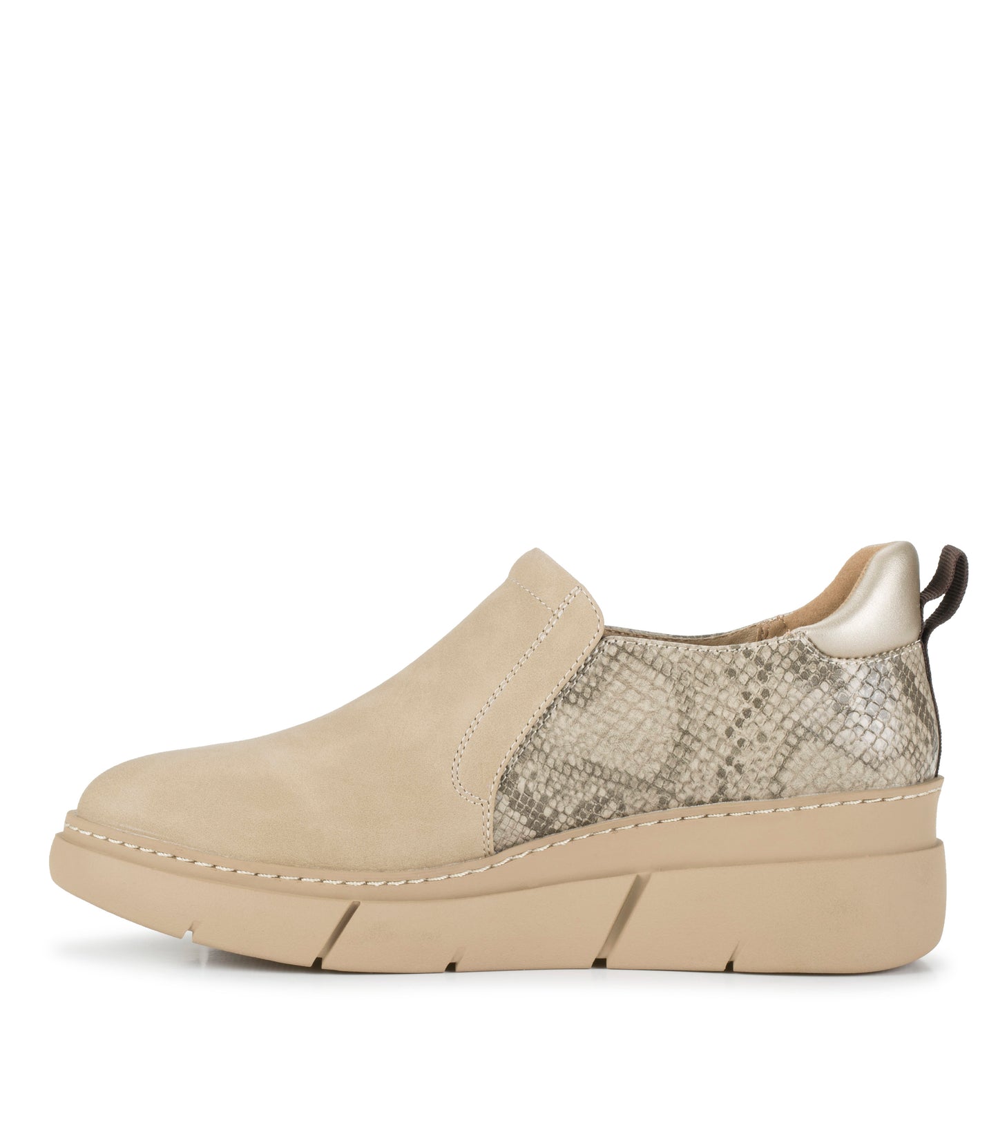 Lizett Wedge Slip On / Baretraps