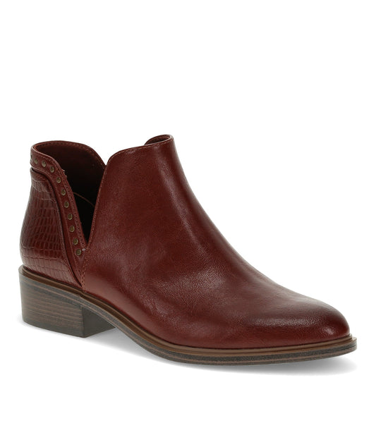 Avril Ankle Bootie / Baretraps