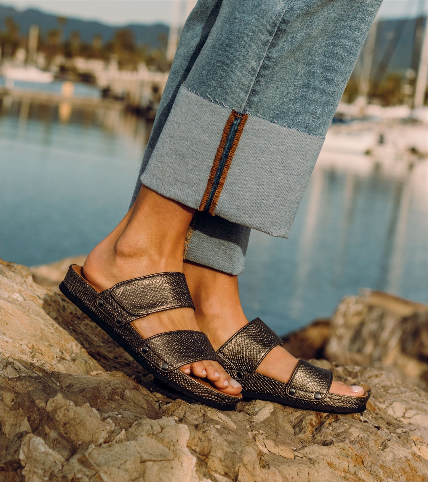 Wilana Slide Sandal / Baretraps