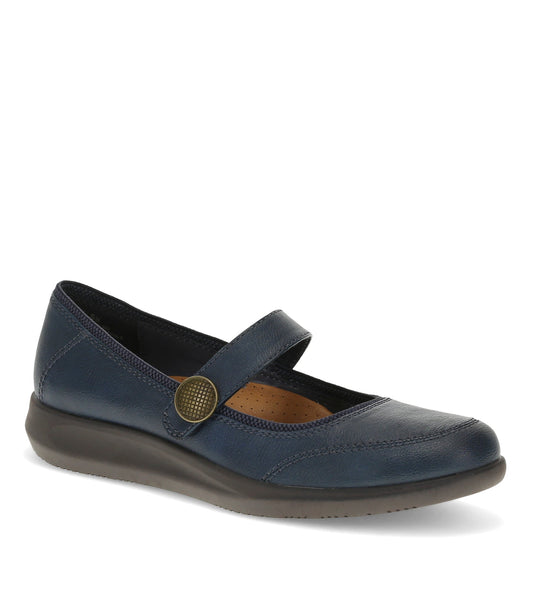 Joesie Mary Jane Flat / Baretraps