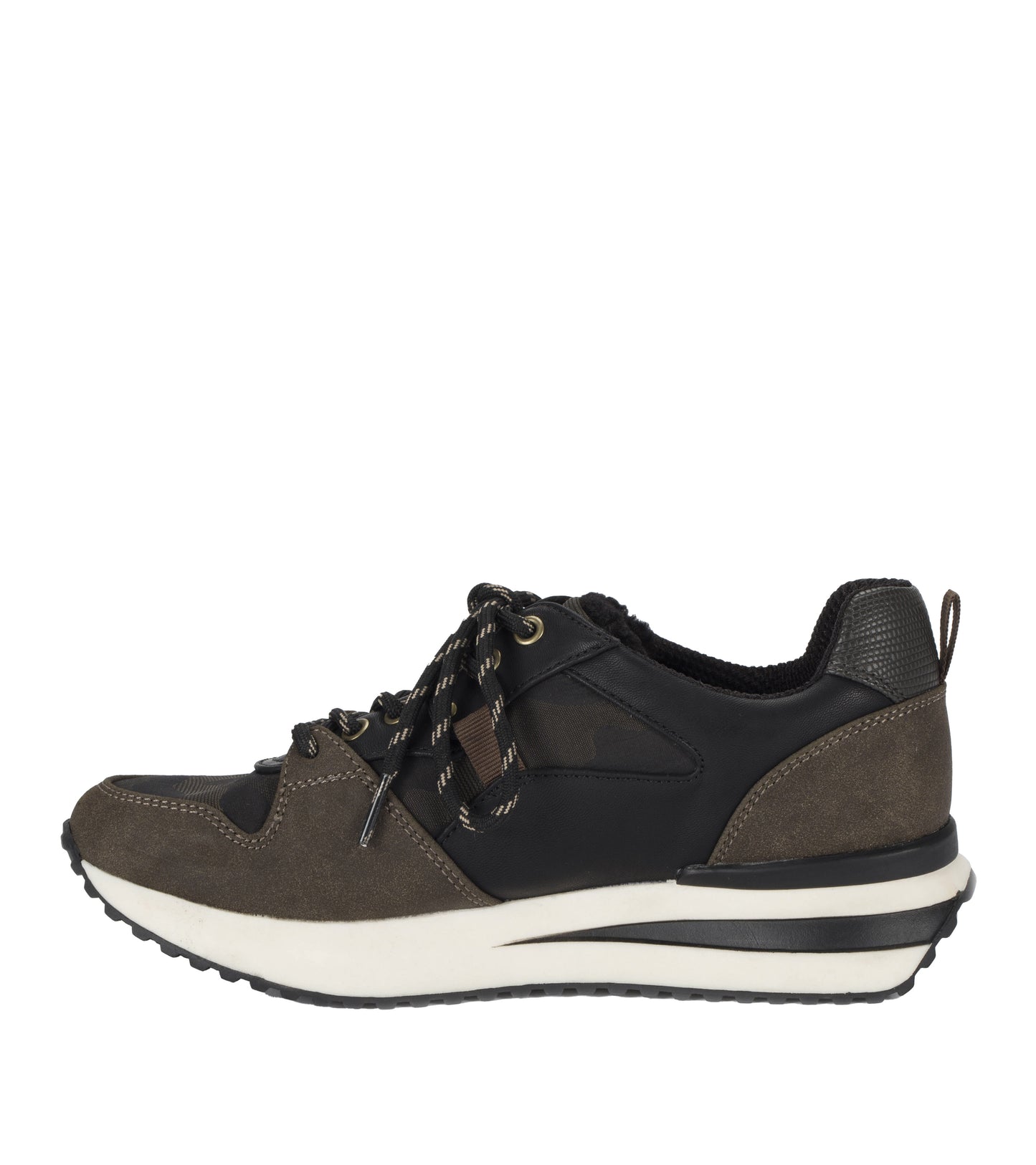 Cabriole Sneaker / Baretraps