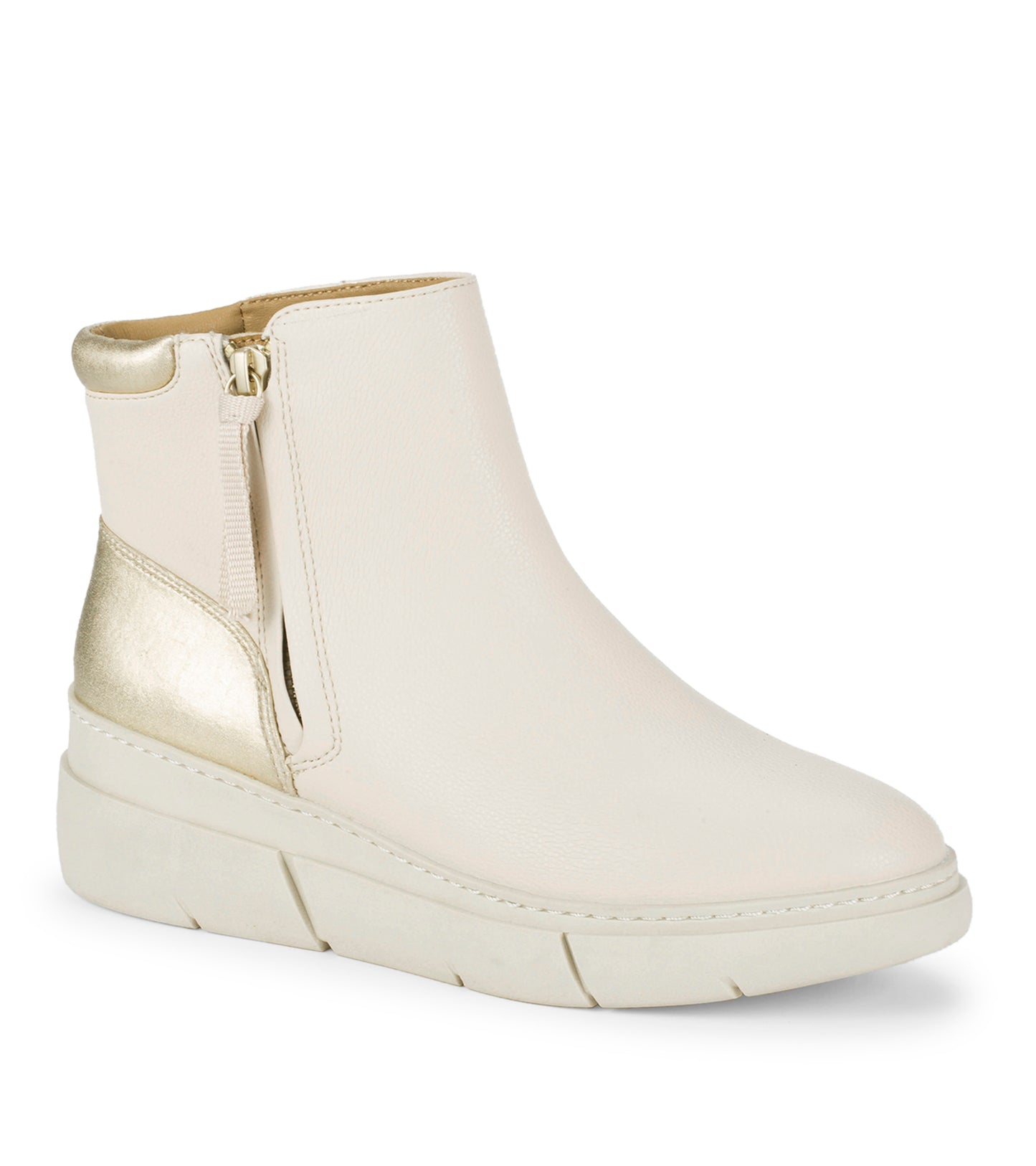 Lakelyn Wedge Bootie / Baretraps