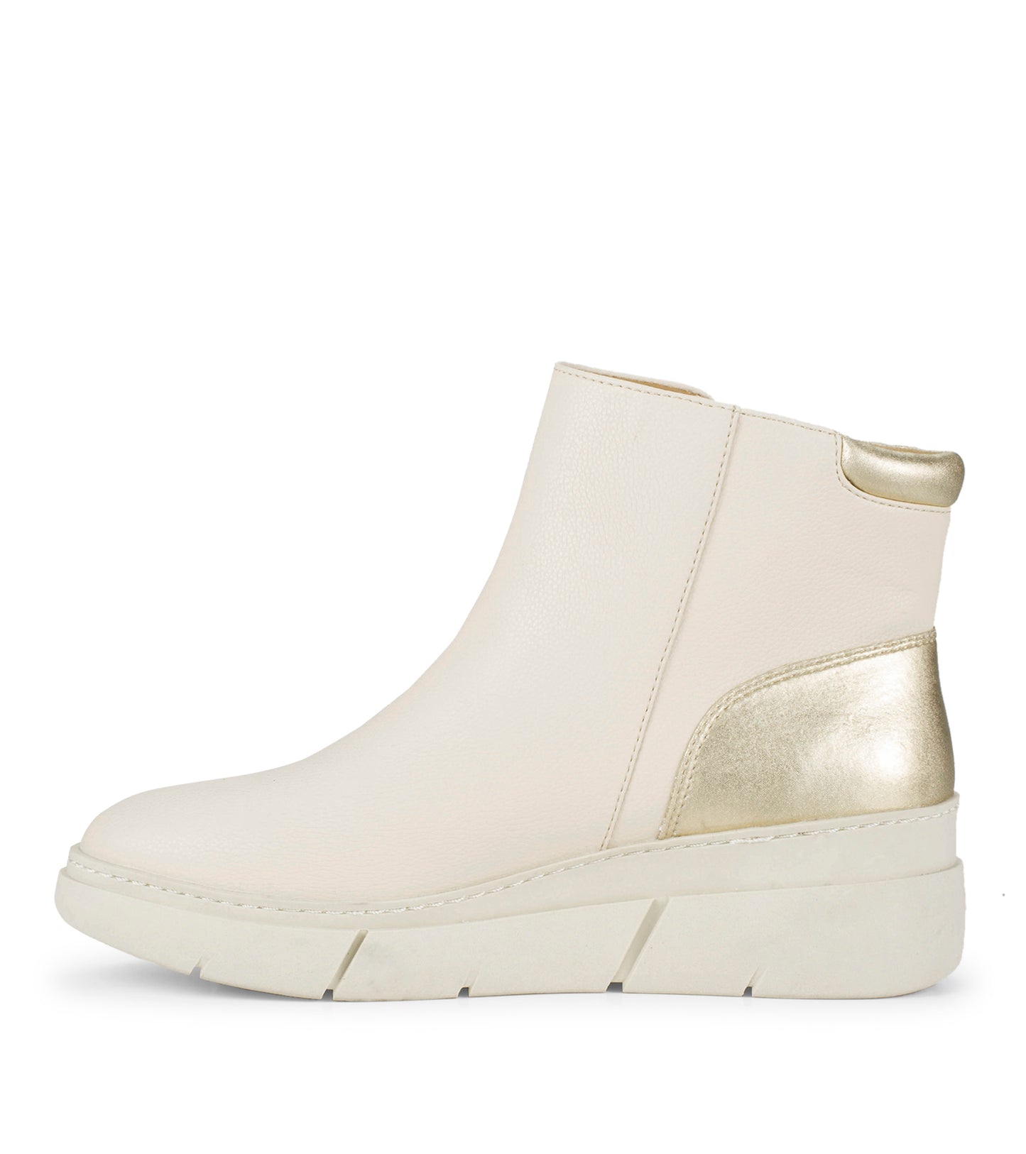 Lakelyn Wedge Bootie / Baretraps