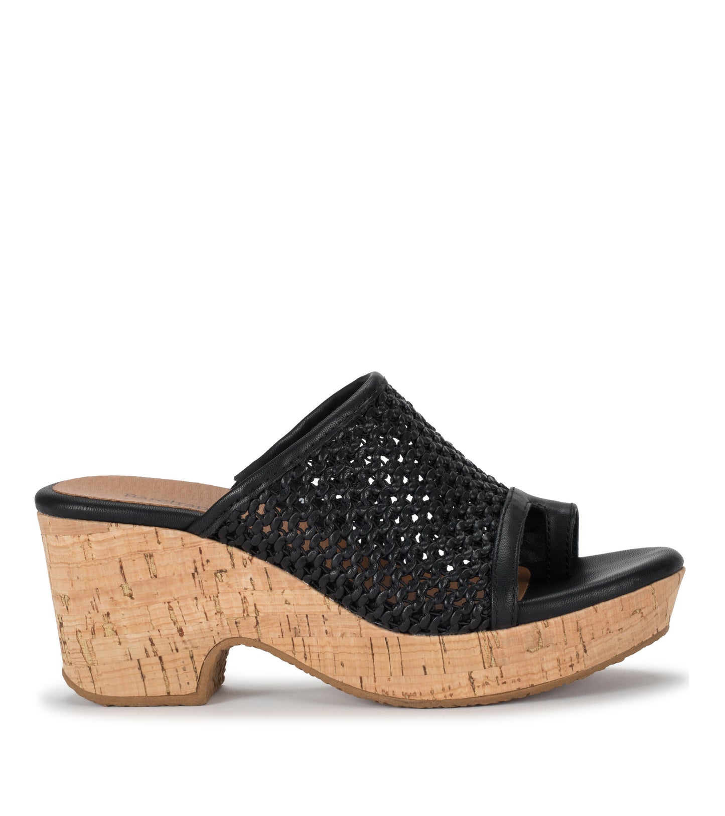 Bethie Wedge Sandal / Baretraps