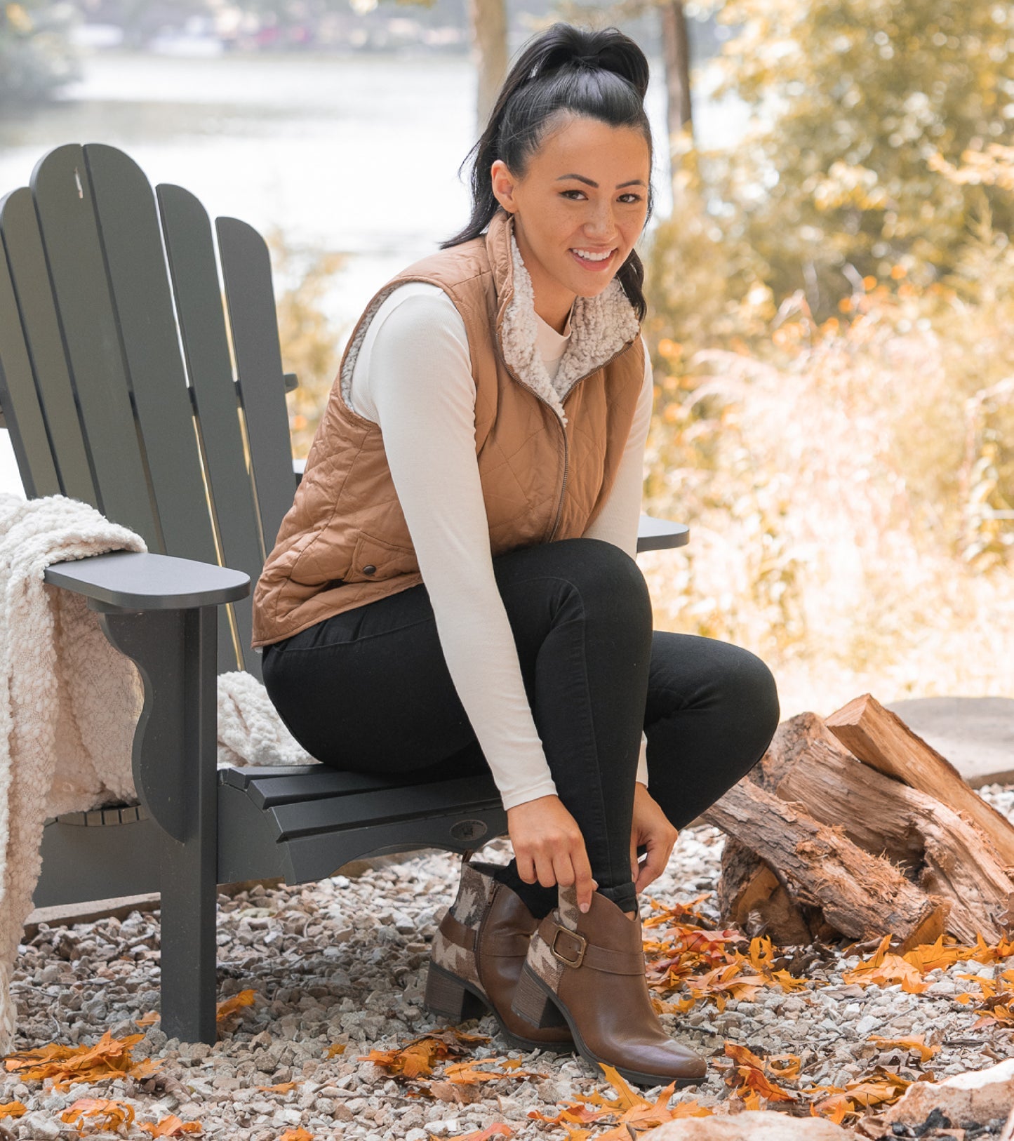 Colorado Block Heel Bootie / Baretraps