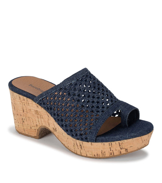 Bethie Wedge Sandal / Baretraps