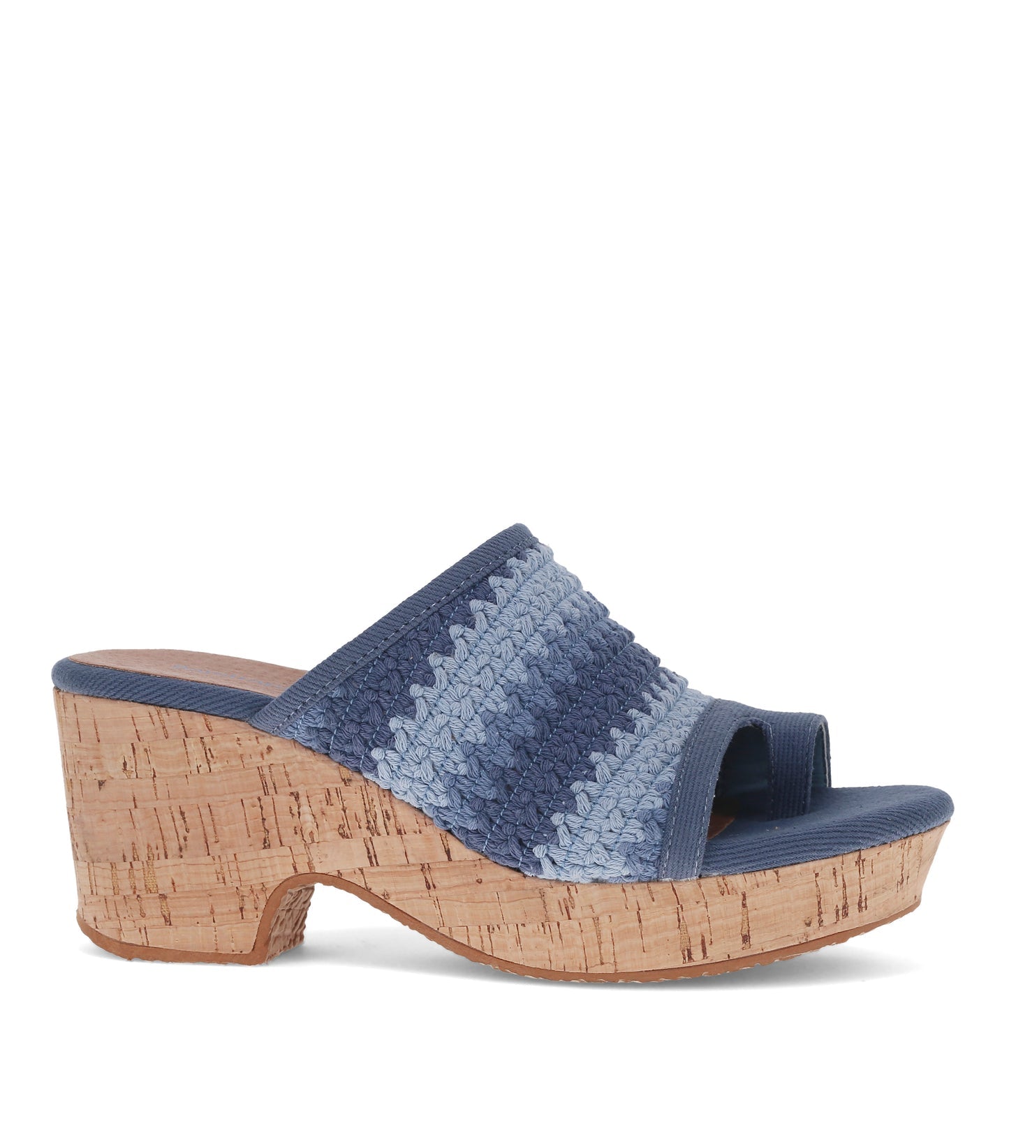 Bethie Wedge Sandal / Baretraps