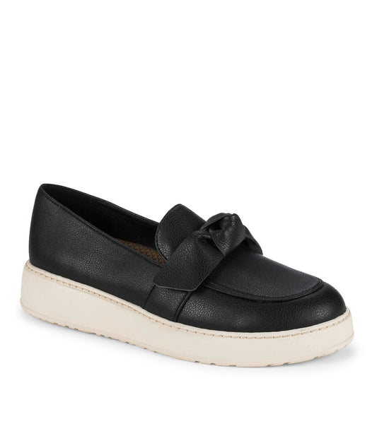 Ferdana Moc Toe Slip On / Baretraps