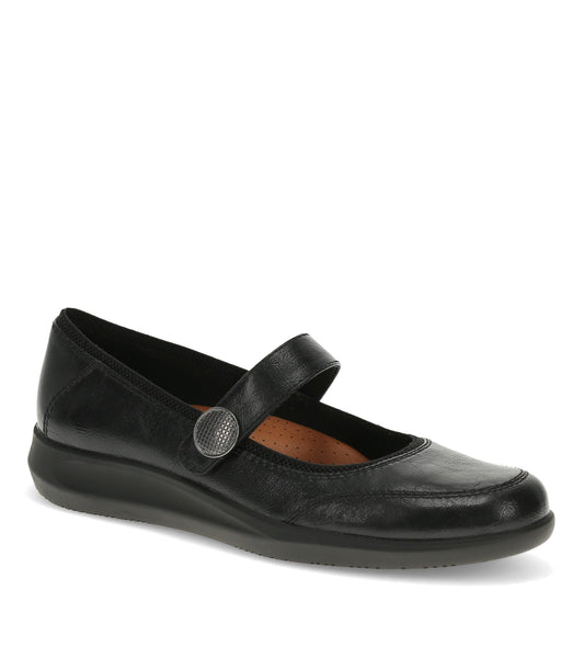 Joesie Mary Jane Flat / Baretraps