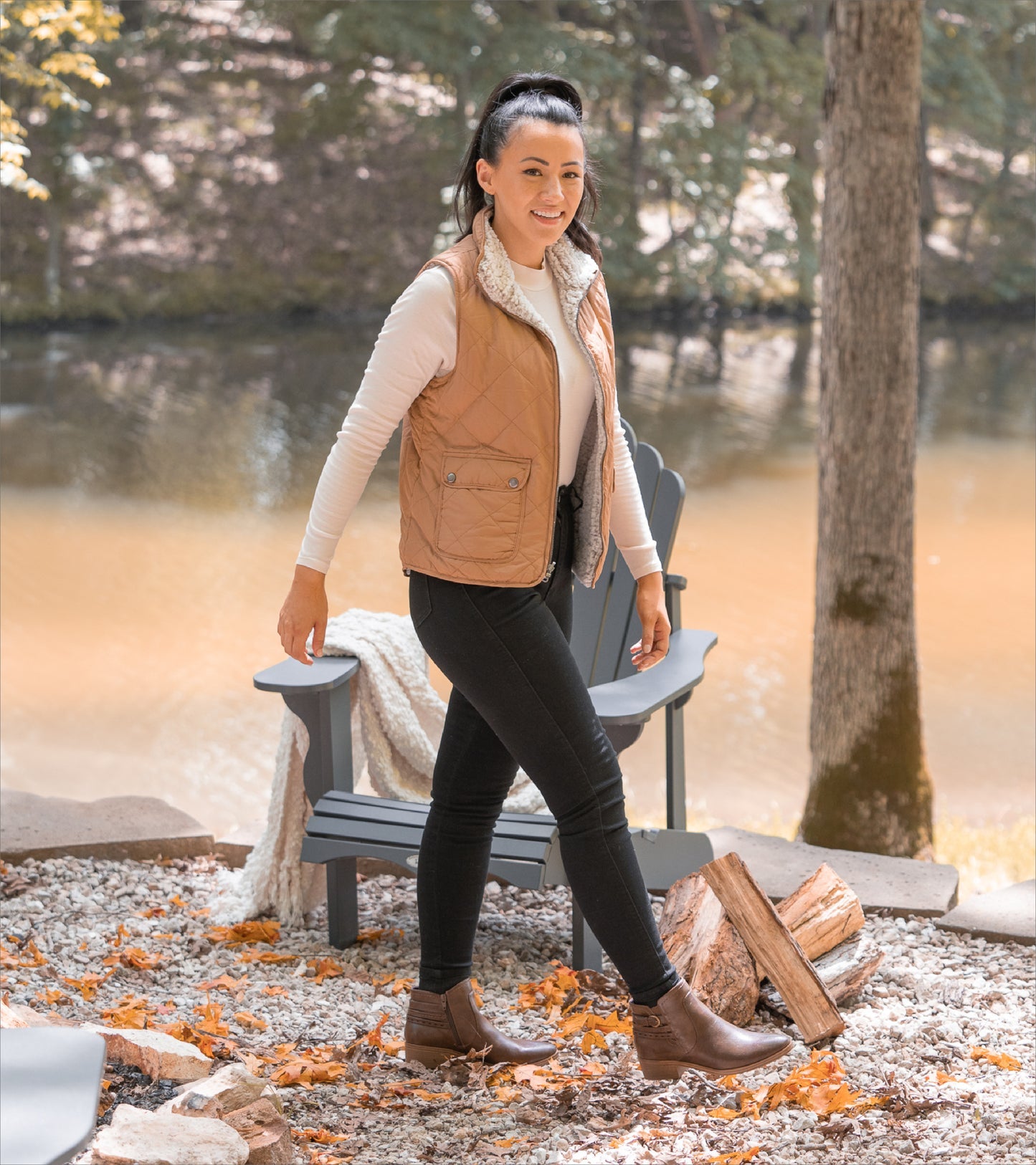 Medley Bootie / Baretraps