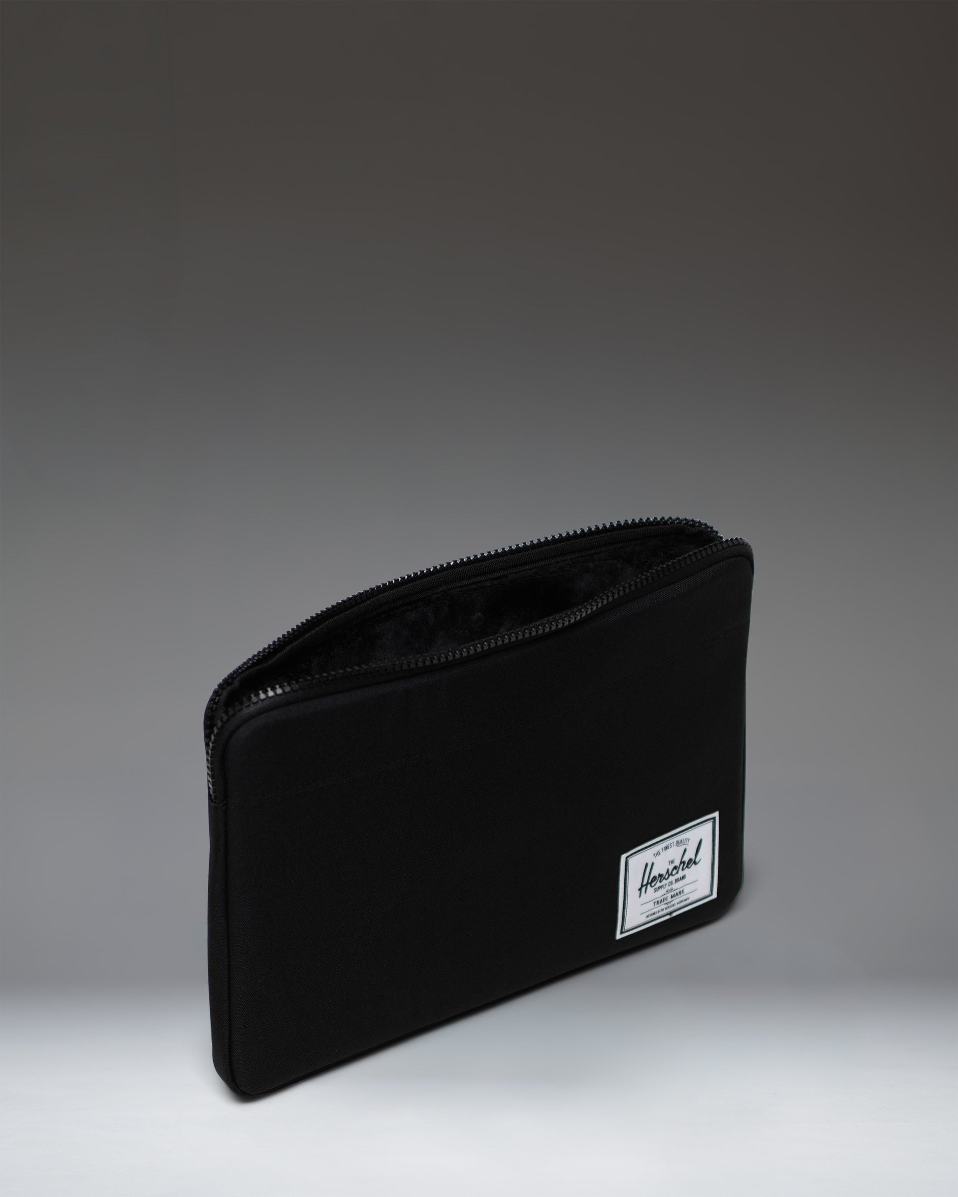 Herschel Anchor Sleeve 14 Inch