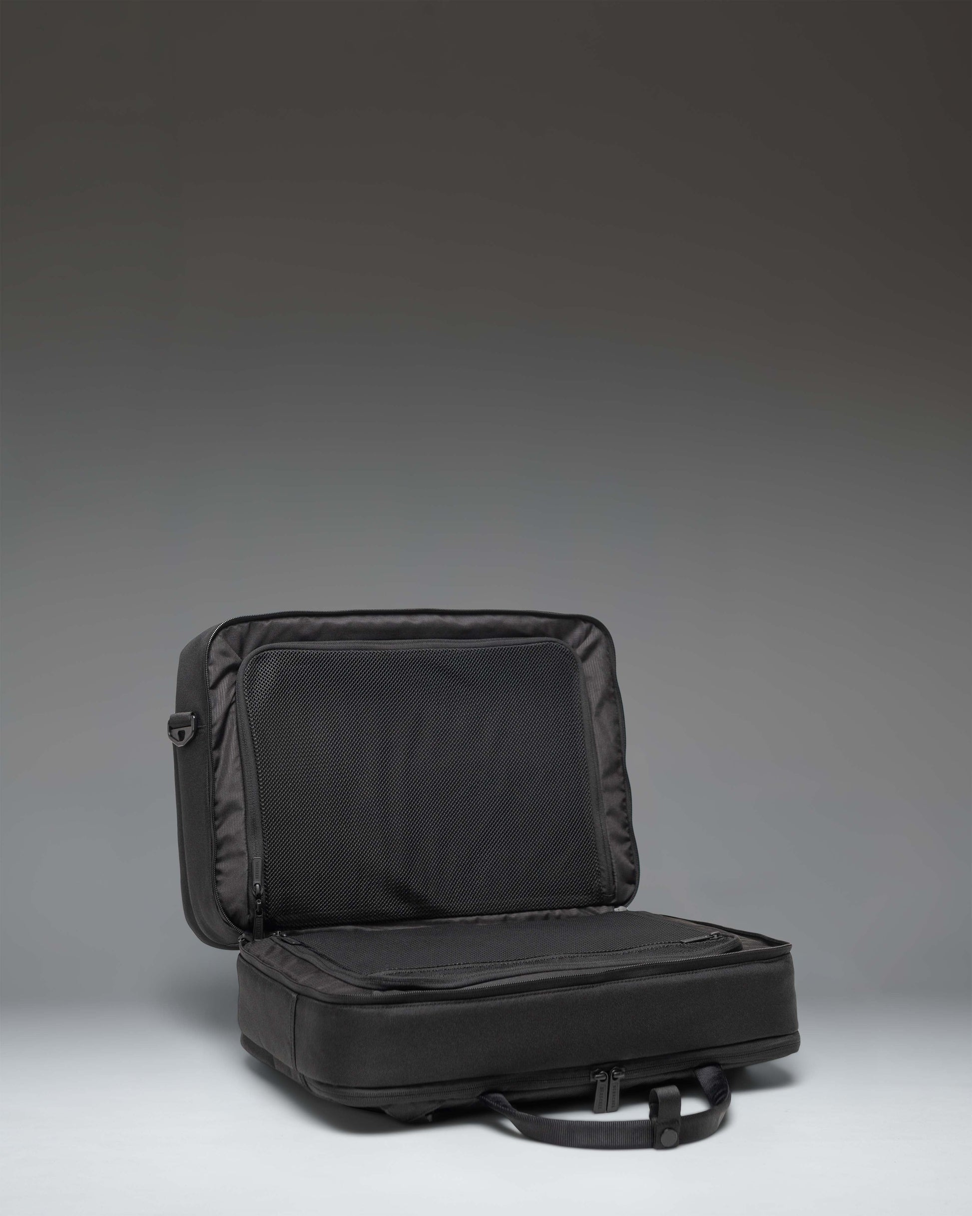 Herschel Bowen Convertible Travel Duffle Tech