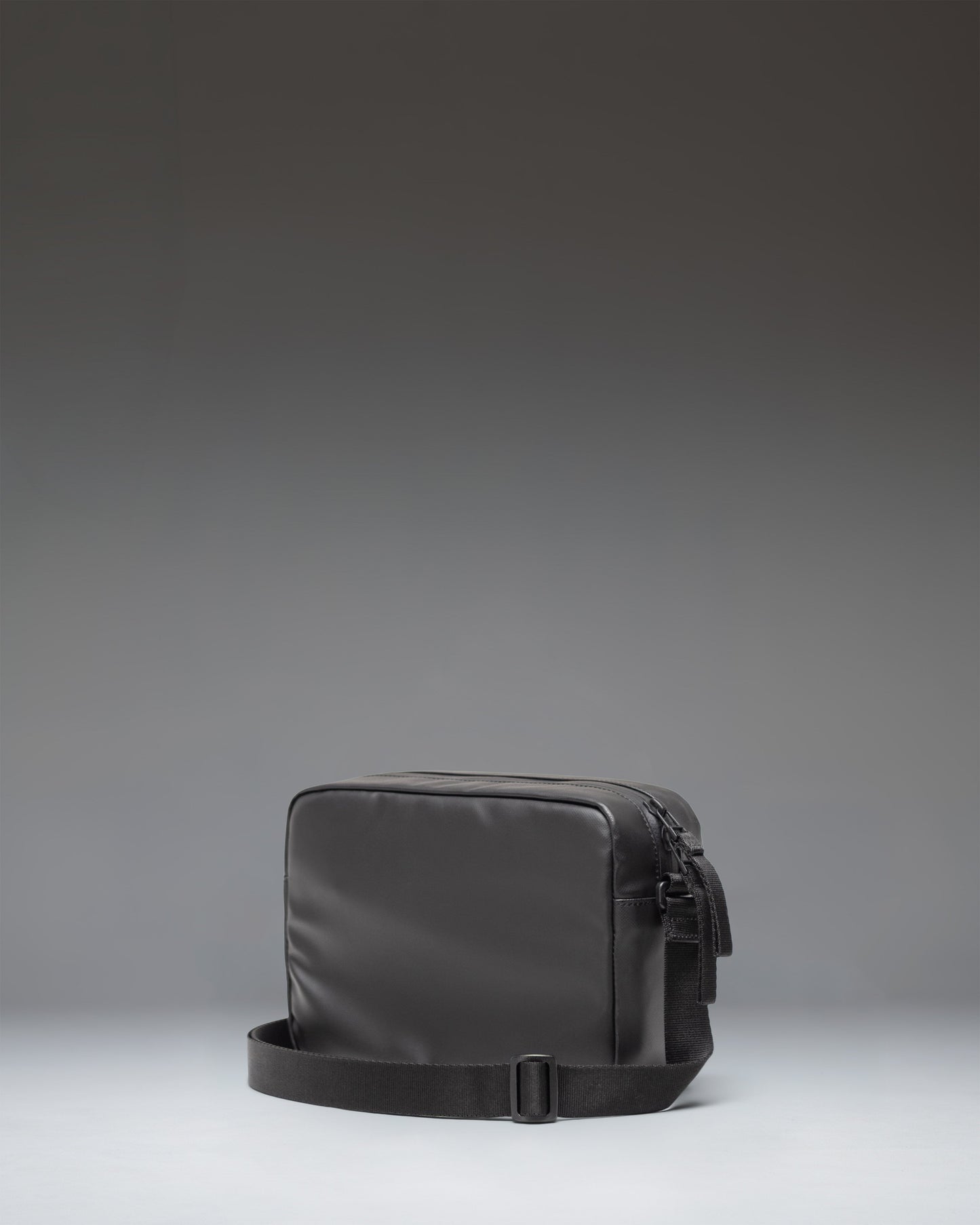 Herschel Alberni Crossbody Weather Resistant