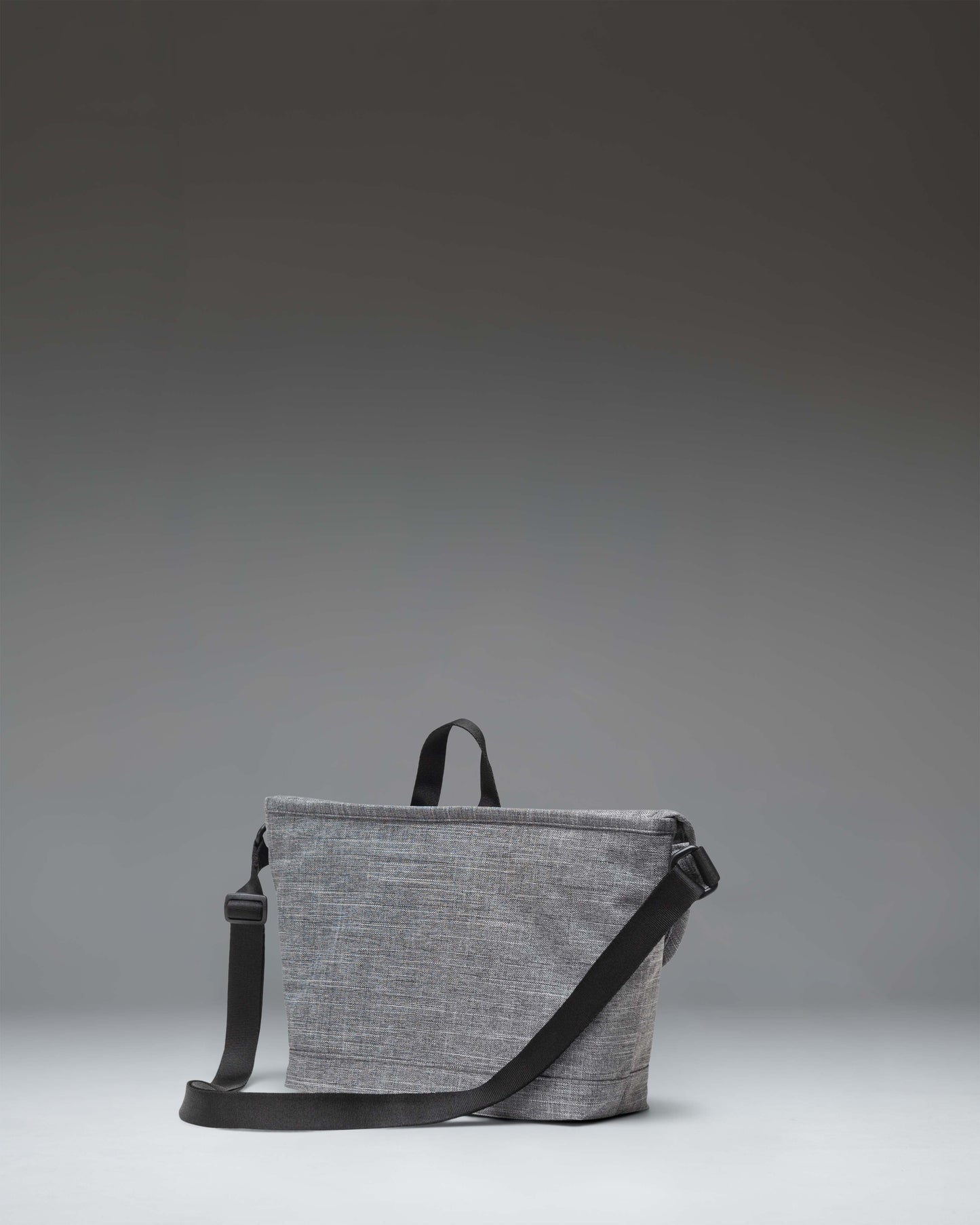 Herschel Cove Messenger Small