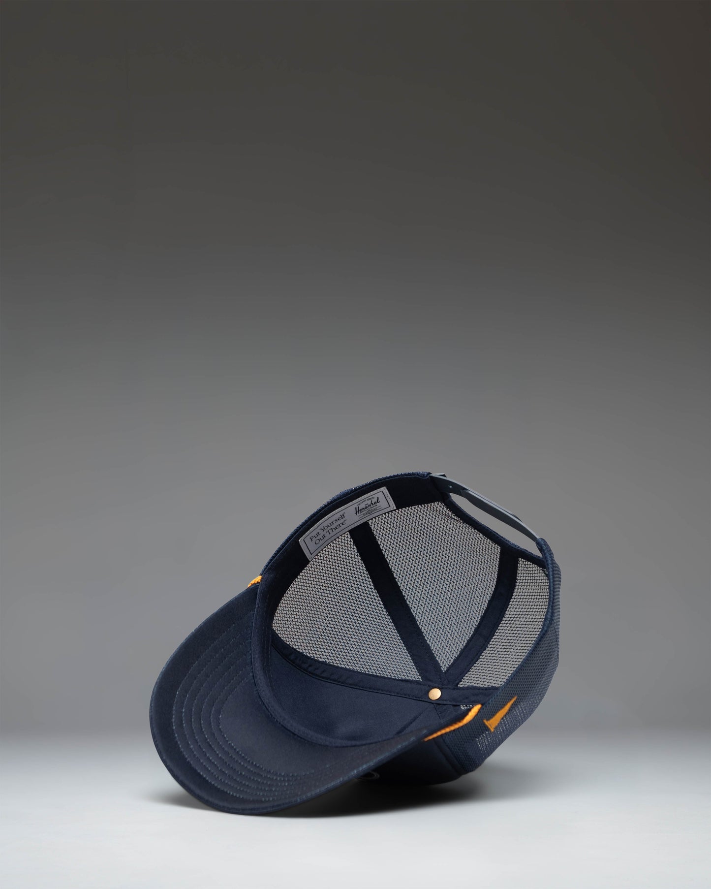 Herschel Marina Mesh Yachting Cap